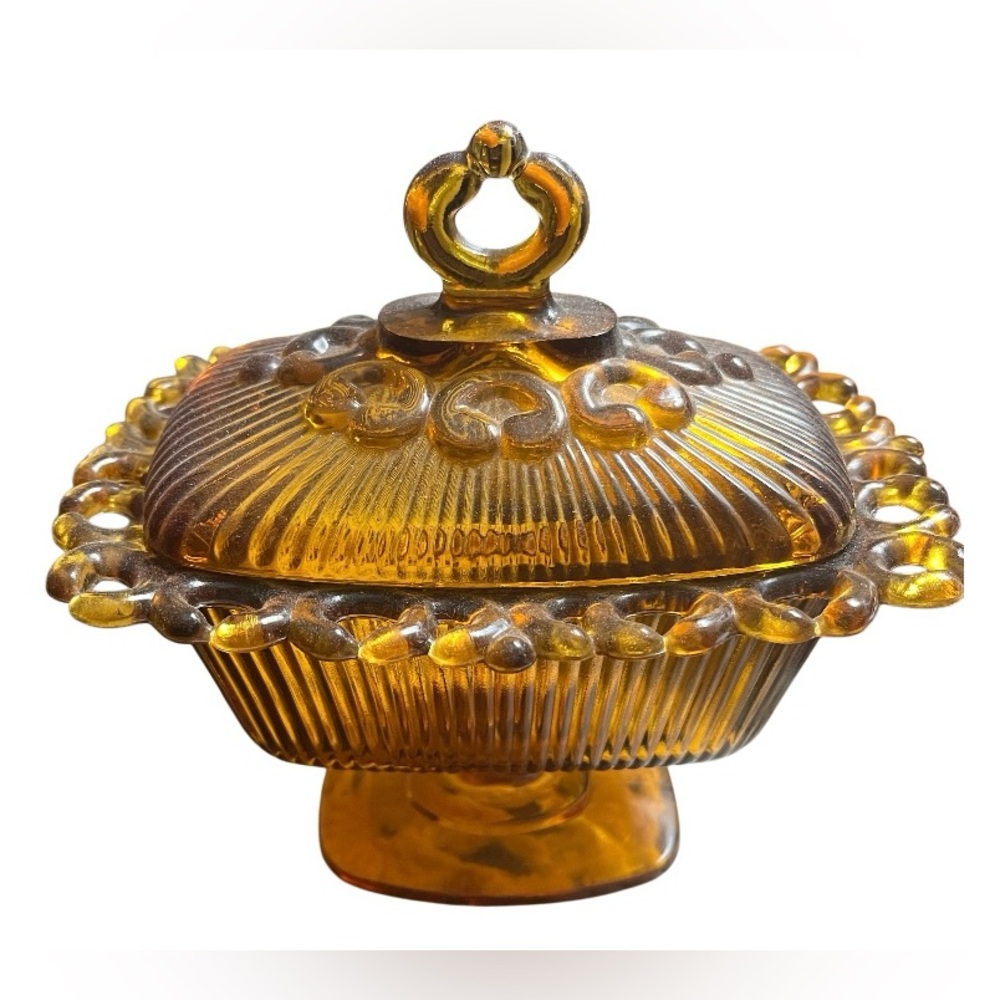 Vtg Indian Glass Amber Scalloped Candy Dish w/Lid. Slight chip see photo
